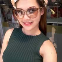 lauren