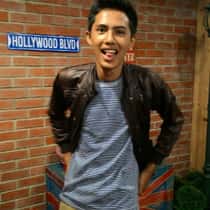 Gilang R