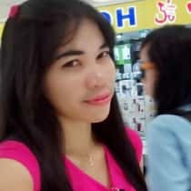 Dyah A S