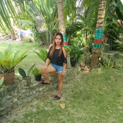 Gly