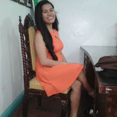 Luzjen Salazar