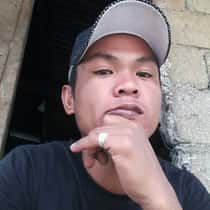 Dhenis