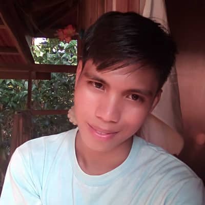 Ian Estose