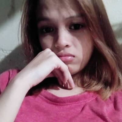 Jane 🖤🌻