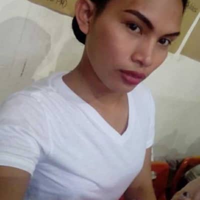 Junry Epe   ( Ladyboy )