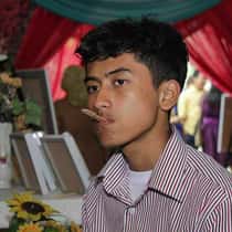 Tomy Nuari