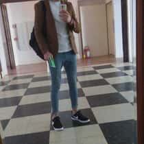 Leon95