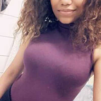 Mia