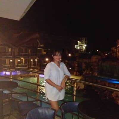 Kim Castro