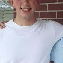 Zachnaylor