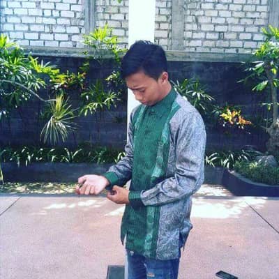 Khariri Firdaus