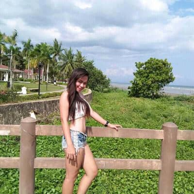 hot chix ann