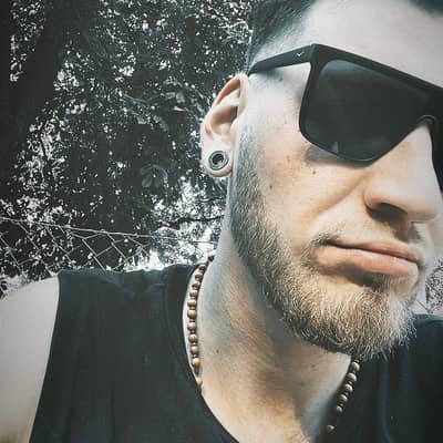 Dante W