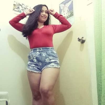 Em Em