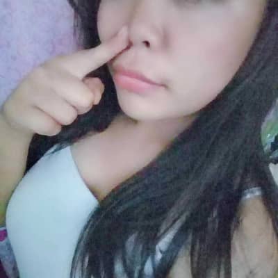 Chrystine V.Naga