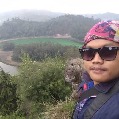 Azis