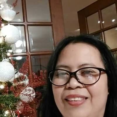 Yvette19