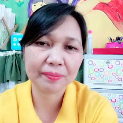 Dhinia