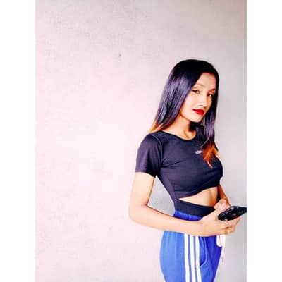 Henne_y
