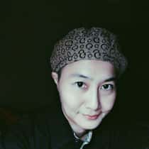 Llewelyn Yang