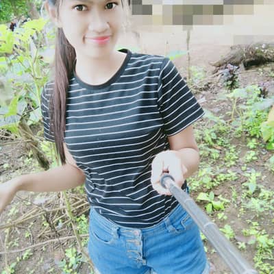 Earh naej