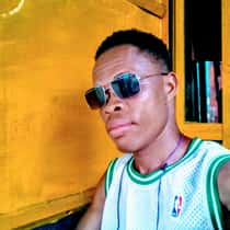 Meckie Paye