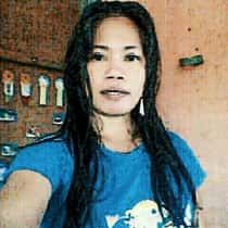 Rowena Luana