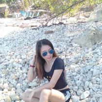 B a b y