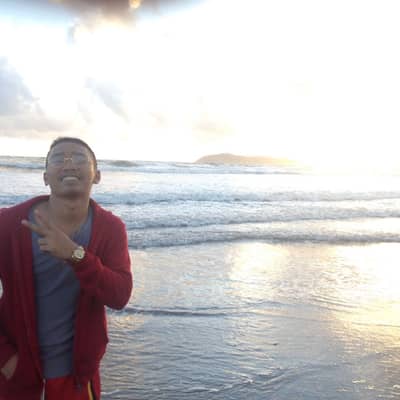 Joneeel