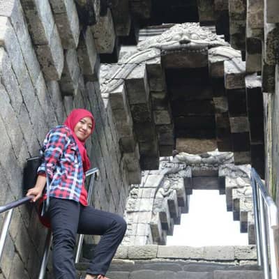 Leni Wijaya
