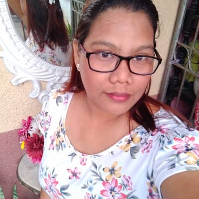 Anne33