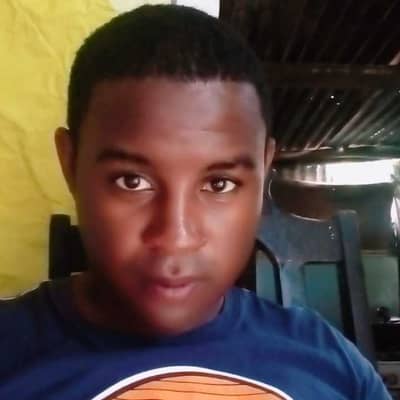 Derek louis