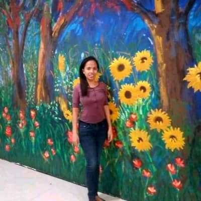 Evelyn Martos