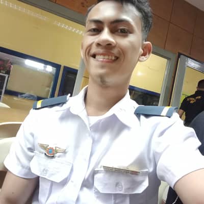 Cris louie