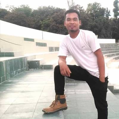 Cletus kholar