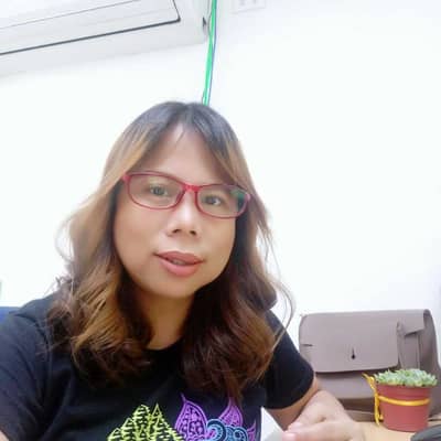 Ria Bauzon