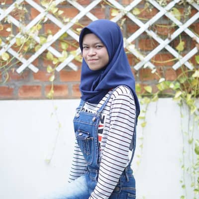 Euis Al Waliyyah