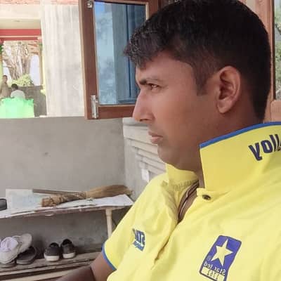 Laxman k c