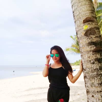 Riza Abiñon