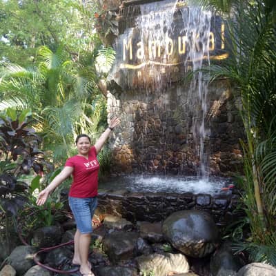 May Loraine
