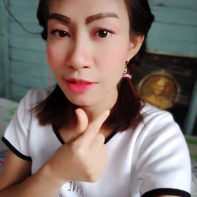ละอองดาว จําปาทอง