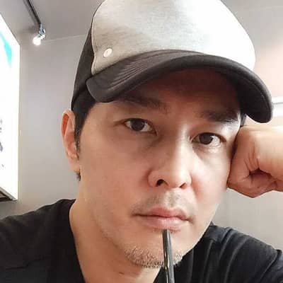 Roberts Zhang