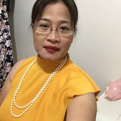Lovingwoman