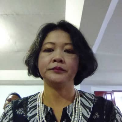 Ratna susanto