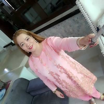 Alona
