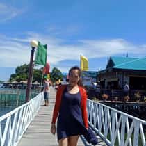 lour