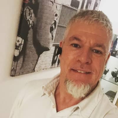 Roy Lowe