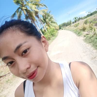 Yalyn