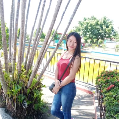 Kris Tine