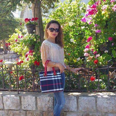 alona